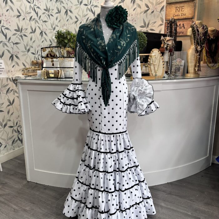 MODELO AZABACHE Talla 40