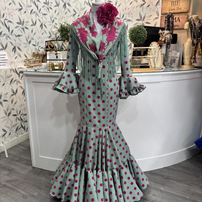 MODELO GUADALUPE Talla 40