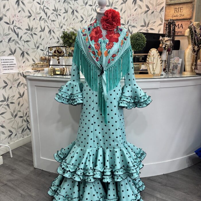 MODELO MANUELA Talla 42