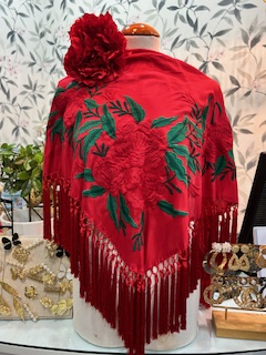MANTÓN SEDA MODELO PEPA Rojo con Verde.