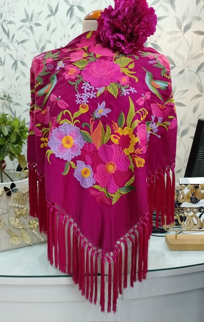 MANTÓN SEDA MODELO PEPA Buganvilla con Fucsia y Lila.