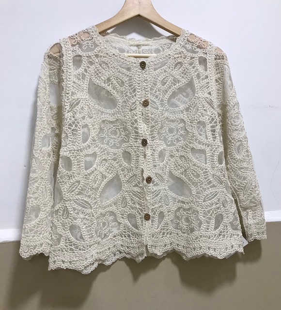 BLUSA BORDADA