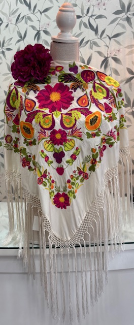 MANTÓN SEDA MODELO MACEDONIA Blanco