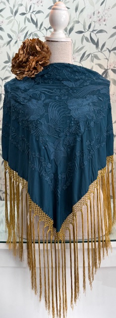 MANTÓN SEDA MODELO MONOCOLOR Petróleo