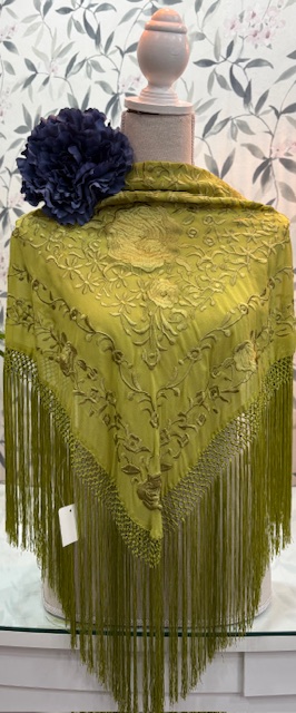 MANTÓN SEDA MODELO CANDELA Lima