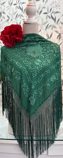 MANTÓN SEDA MODELO CANDELA Verde Botella