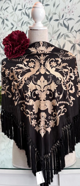 MANTÓN SEDA MODELO GENOVEVA Beige