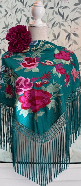 MANTÓN SEDA MODELO ANASTASIA Petróleo