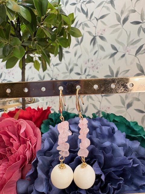 PENDIENTES ROSA EMPOLVADO con bolita de Hueso