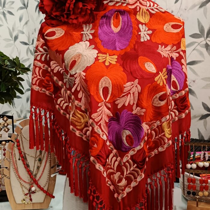 MANTON SEDA MODELO MARTA ROJO