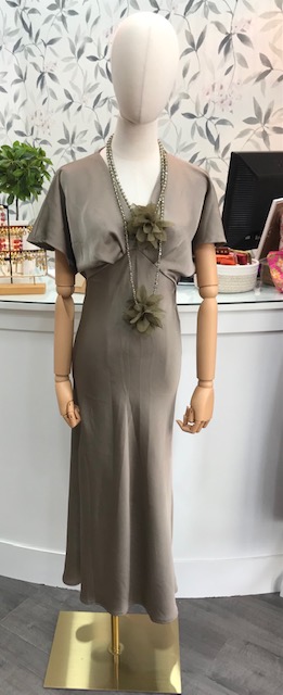 VESTIDO SATÉN
